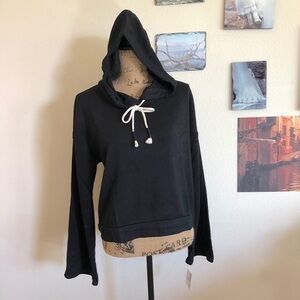 Make + Model black kimono sleeve hoodie, Sz. L